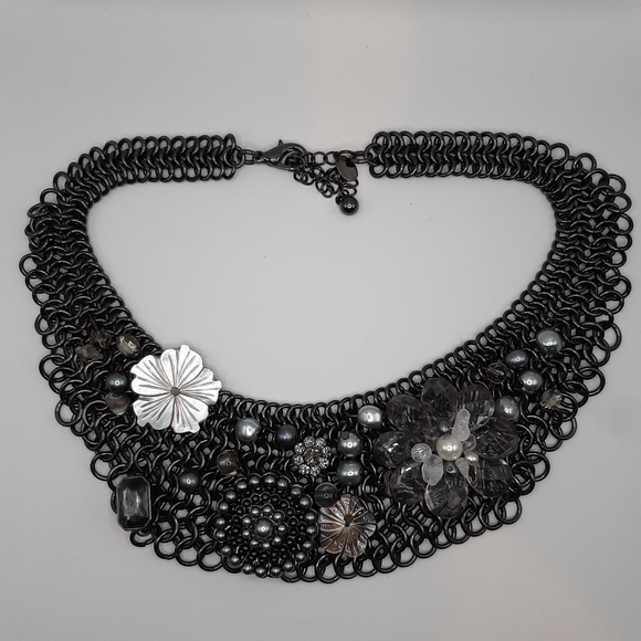 Beaded Bib Necklace - Picture 2 of 4